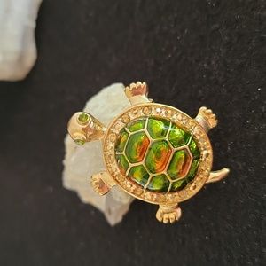 Vintage Goldtone Turtle Pin/Brroch